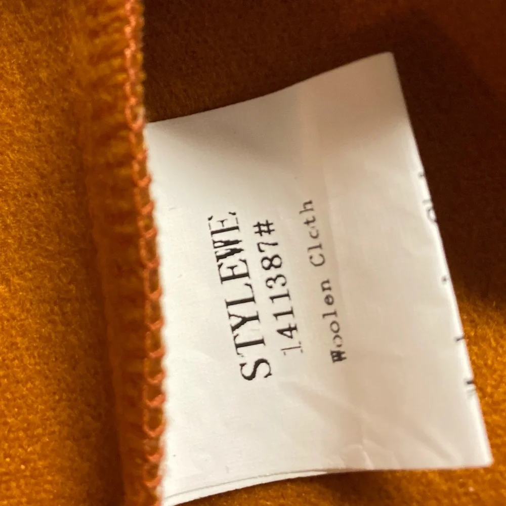 NWT Cabincore Stylewe wool cloak in orange.Oversized BOHO.Size XL